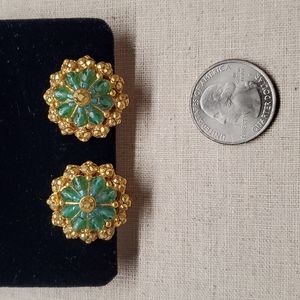 Barrera vintage clip earrings